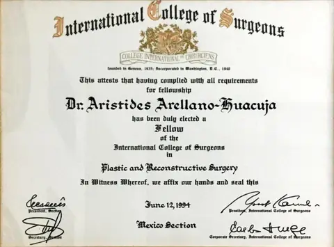 Fellowship — International College of Surgeons (diploma) — Fundado en Ginebra 1935 · Washington D.C., 1994