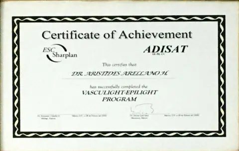 Certificate of Achievement — VascuLight / EpiLight Program — ESC Sharplan · ADISAT, México