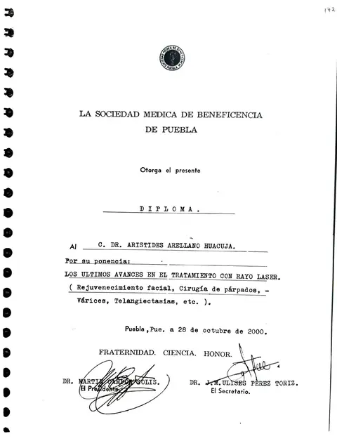Ponencia: últimos avances en el tratamiento con rayo láser — Sociedad Médica de Beneficencia de Puebla · 28 de octubre de 2000 (rejuvenecimiento facial, párpados, várices)