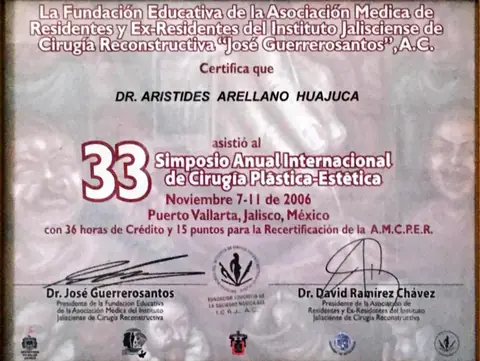 33º Simposio Anual Internacional de Cirugía Plástica-Estética — Fundación Educativa José Guerrerosantos · Puerto Vallarta, 7–11 de noviembre de 2006 · 36 h, puntos de recertificación AMCPER
