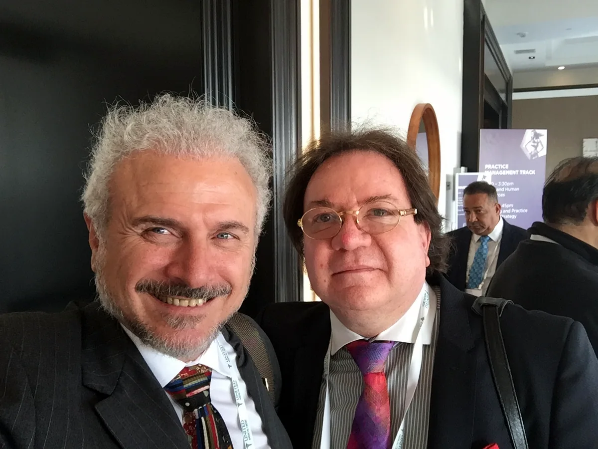 Con el Dr. Guillermo Blugerman, cirujano plástico — Buenos Aires, Argentina